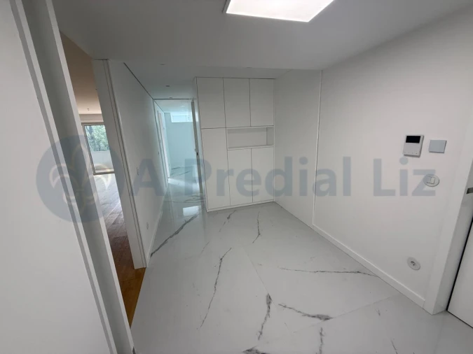 Apartamento T3 para Venda em Lordelo do Ouro e Massarelos Foto 7
