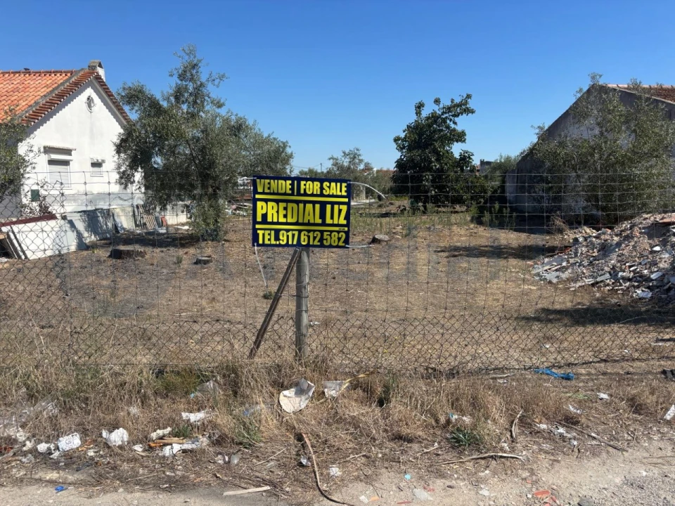 Terreno para Venda em Palmela Foto 1