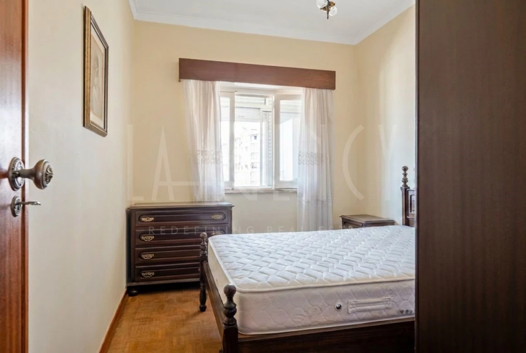 Apartamento T1 para Venda em Almada, Cova da Piedade, Pragal e Cacilhas Foto 14