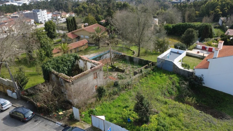 Terreno para Venda em São João da Madeira Foto 11
