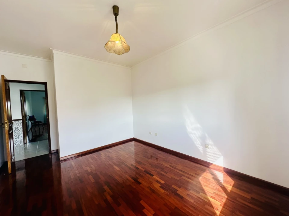 Apartamento T3 para Venda em São João Baptista Foto 11