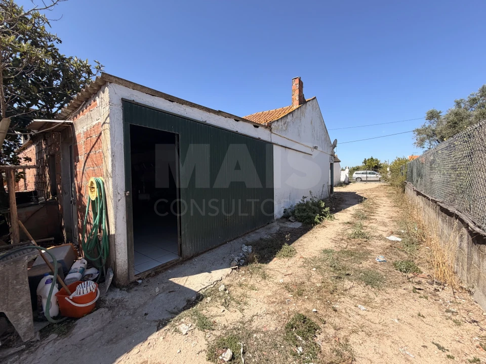 Moradia T3 para Venda em Benavente Foto 3