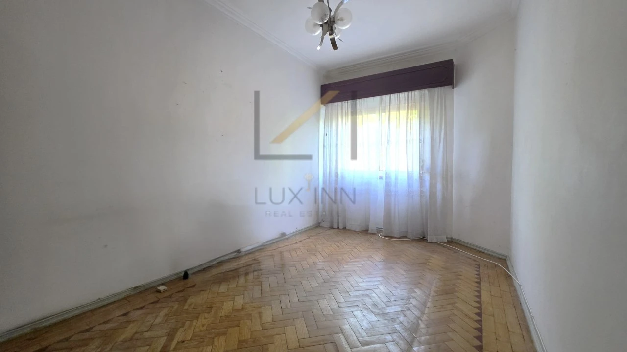 Apartamento T2 para Venda em Falagueira-Venda Nova Foto 8
