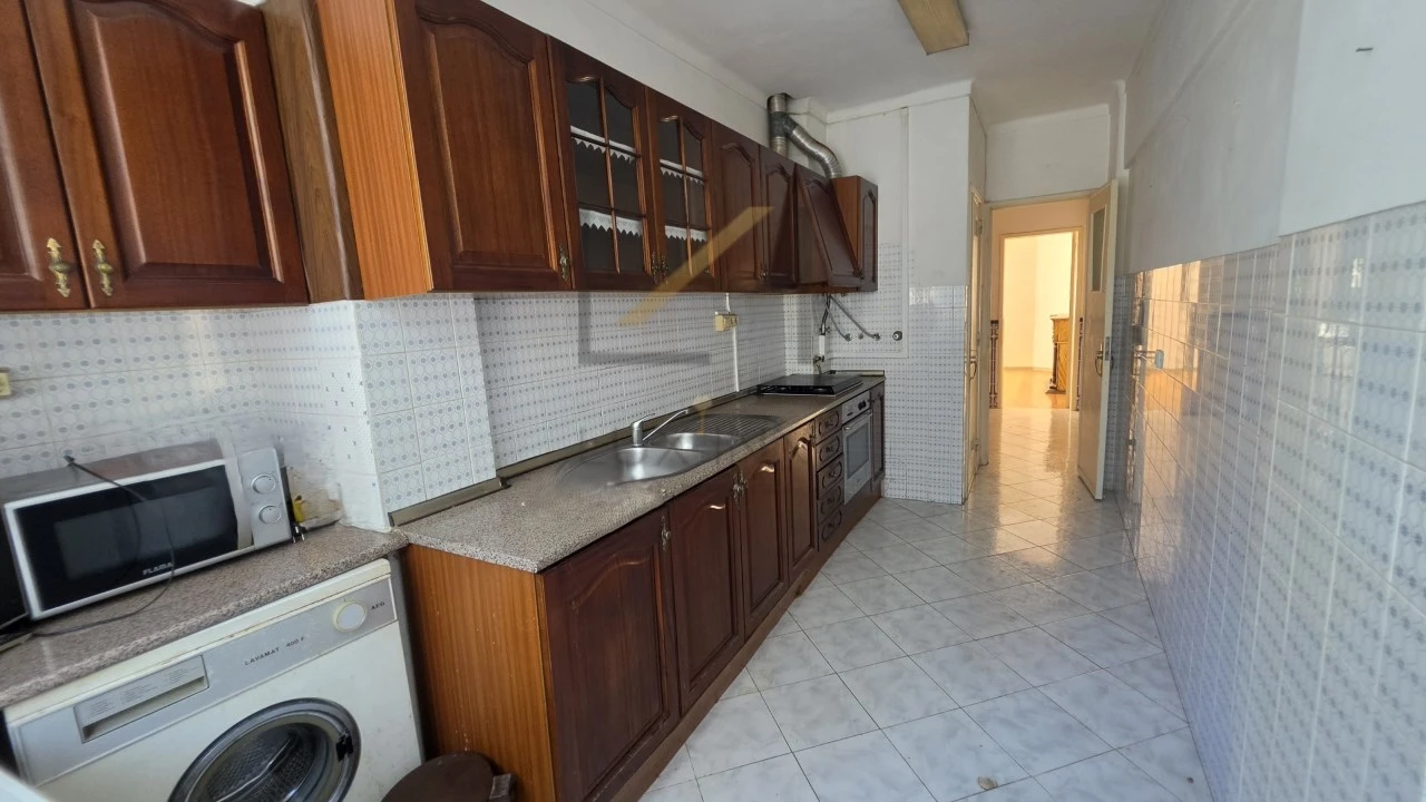 Apartamento T2 para Venda em Falagueira-Venda Nova Foto 16