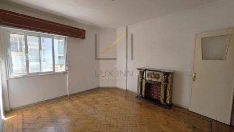 Apartamento T2 para Venda em Falagueira-Venda Nova