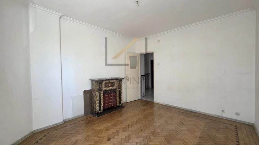 Apartamento T2 para Venda em Falagueira-Venda Nova Foto 5