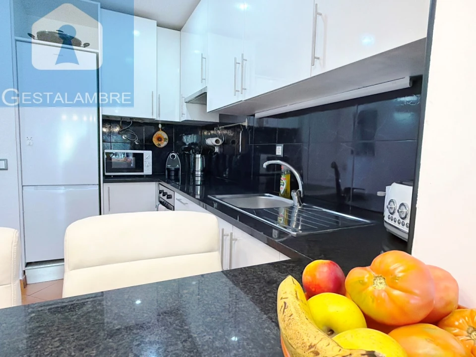 Apartamento T2 para Venda em Albufeira e Olhos de Água Foto 6
