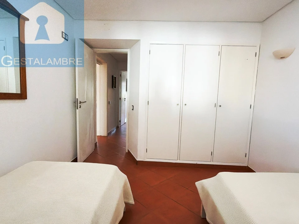 Apartamento T2 para Venda em Albufeira e Olhos de Água Foto 9
