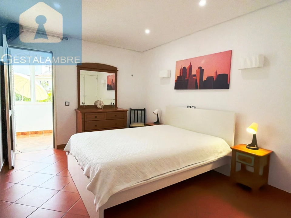 Apartamento T2 para Venda em Albufeira e Olhos de Água Foto 16