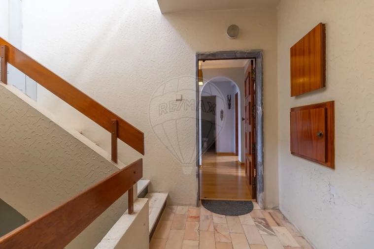 Apartamento T2 para Venda em Alcochete Foto 17