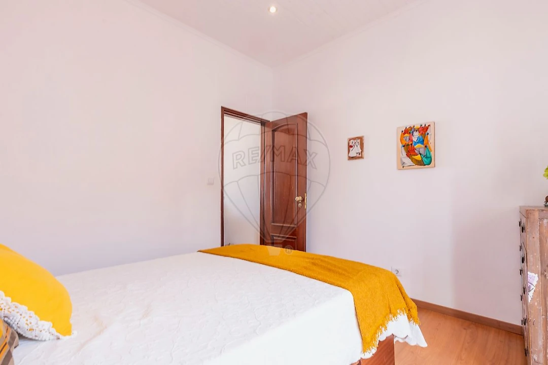 Apartamento T2 para Venda em Arroios Foto 5