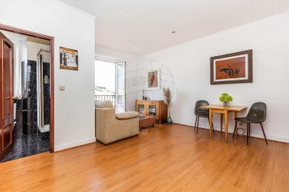 Apartamento T2 para Venda em Arroios