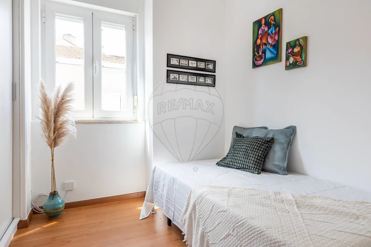 Apartamento T2 para Venda em Arroios Foto 8
