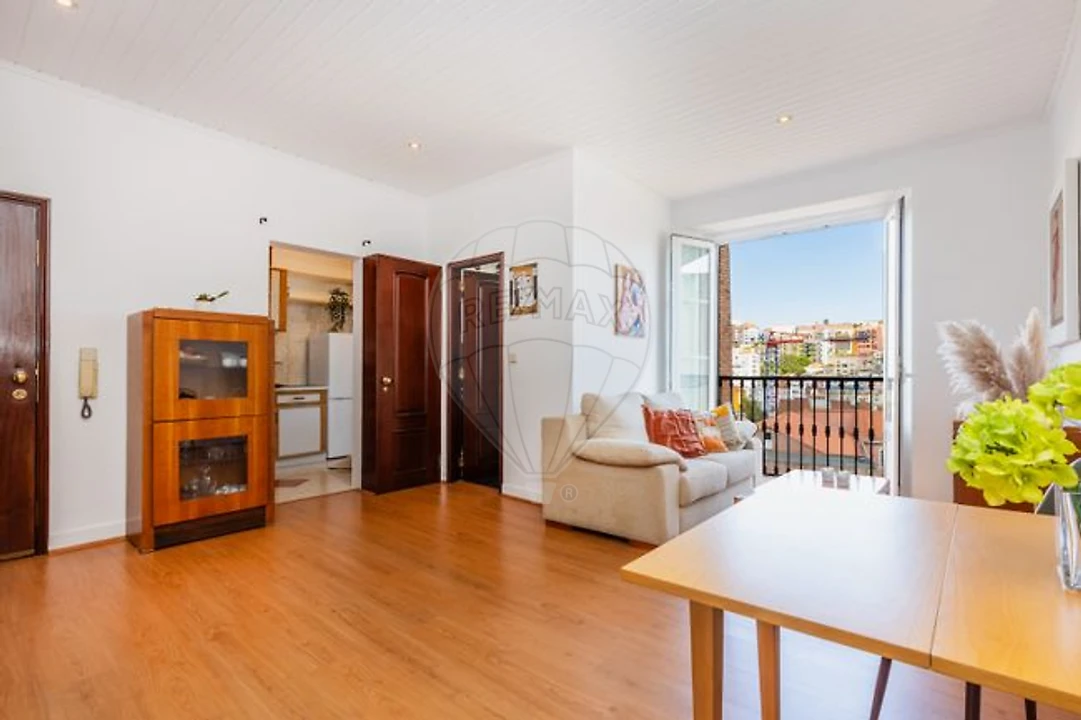 Apartamento T2 para Venda em Arroios Foto 21