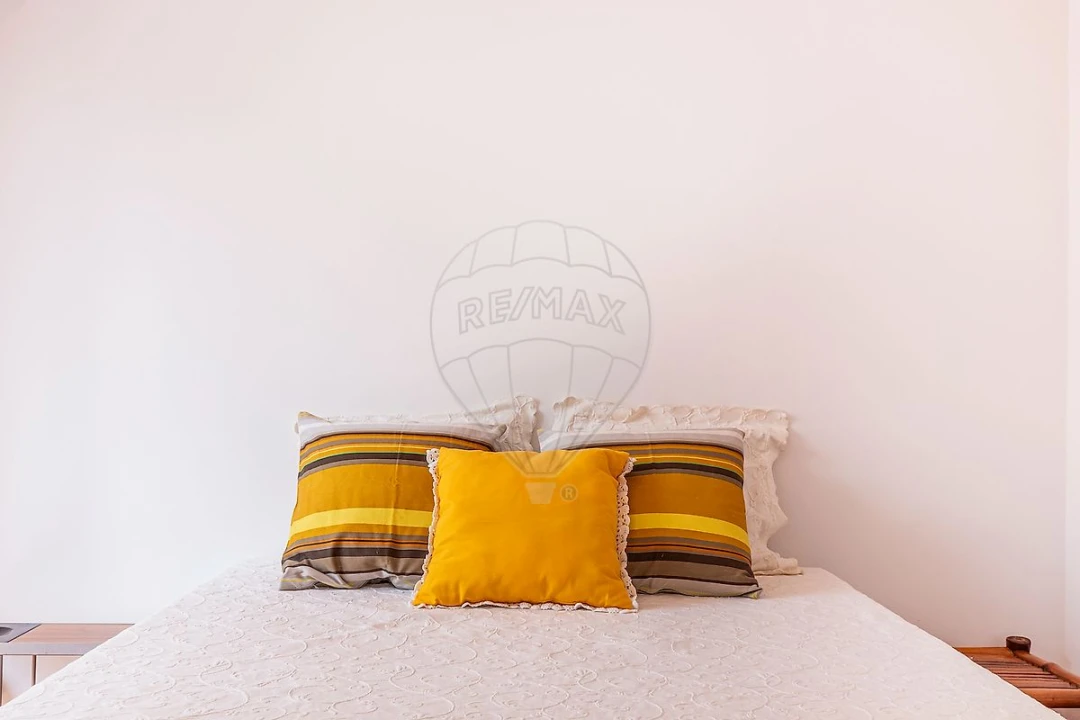 Apartamento T2 para Venda em Arroios Foto 6