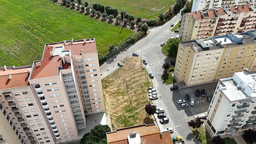 Terreno para Venda em Carregado e Cadafais Foto 6