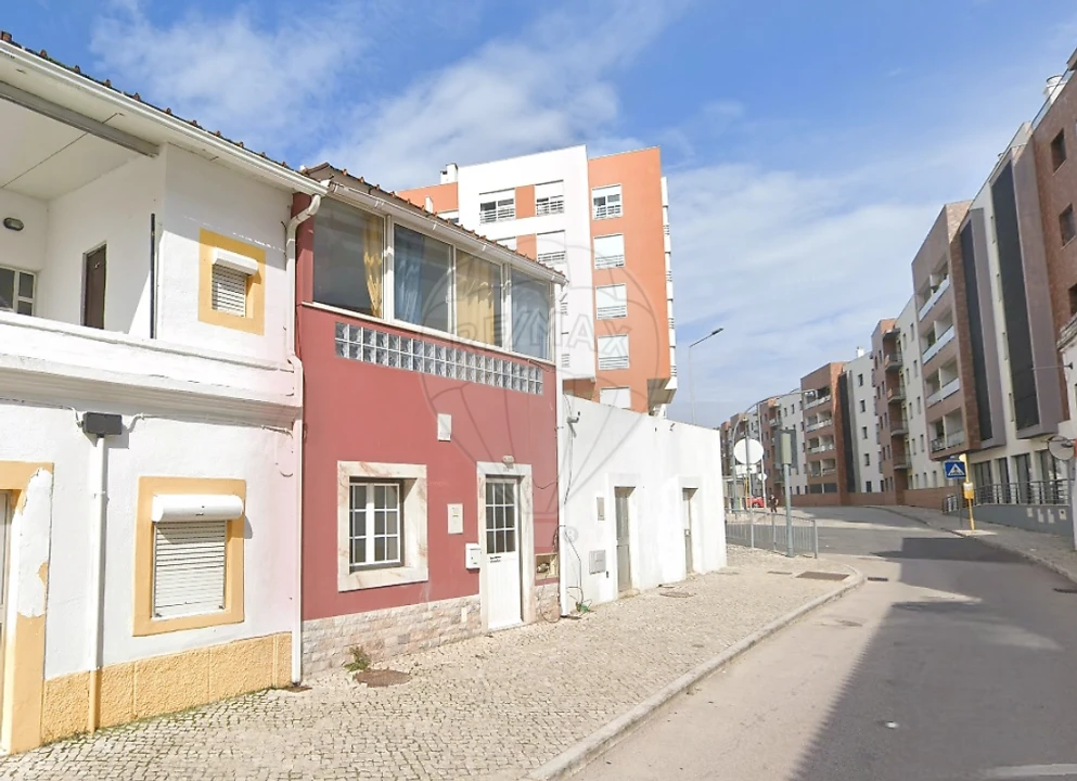 Moradia T3 para Venda em Vila Franca de Xira Foto 3