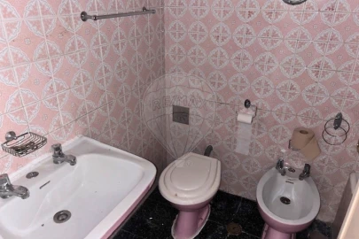 Apartamento T1 para Venda em Beato
