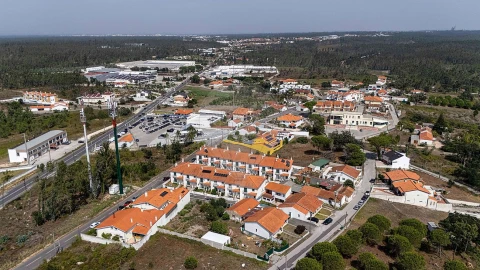Moradia T3 para Arrendamento em Pataias e Martingança