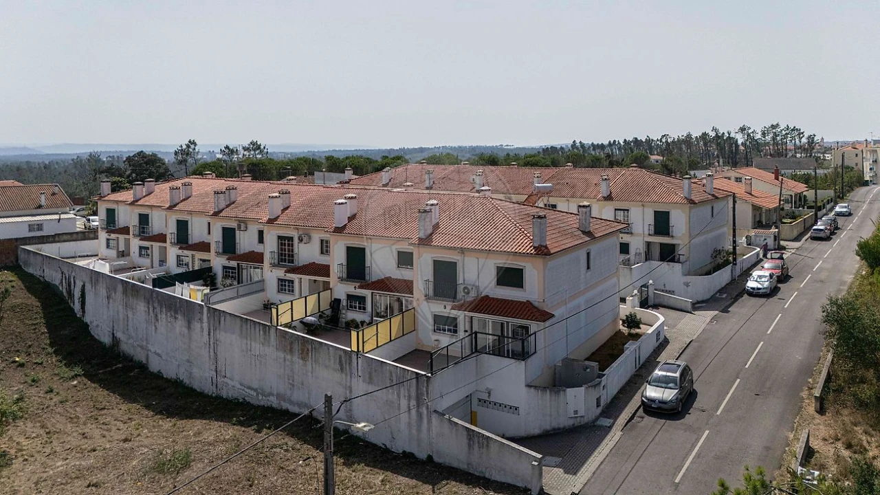 Moradia T3 para Arrendamento em Pataias e Martingança Foto 47