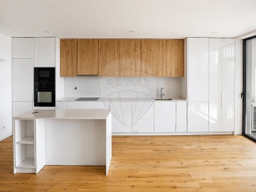 Apartamento T2 para Venda em Esgueira