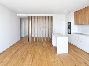 Apartamento T2 para Venda em Esgueira