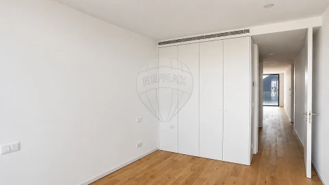 Apartamento T2 para Venda em Esgueira