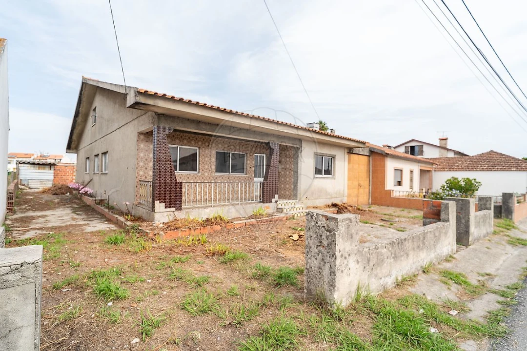 Moradia T4 para Venda em Esgueira Foto 21