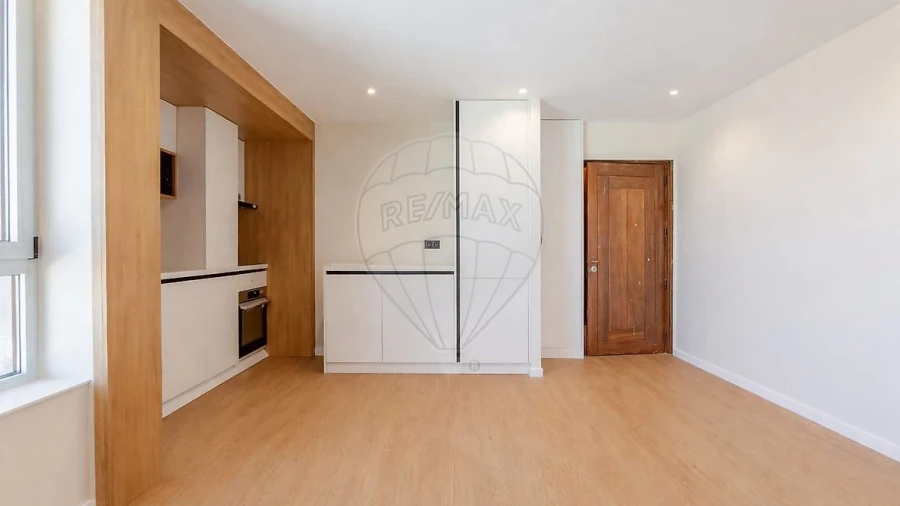 Apartamento T1 para Venda em Paranhos