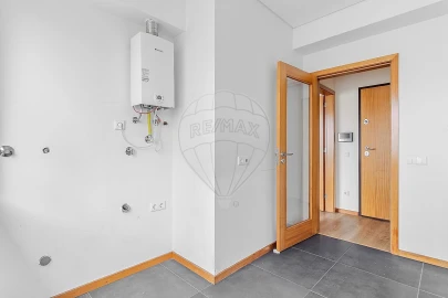 Apartamento T1 para Arrendamento em Paranhos