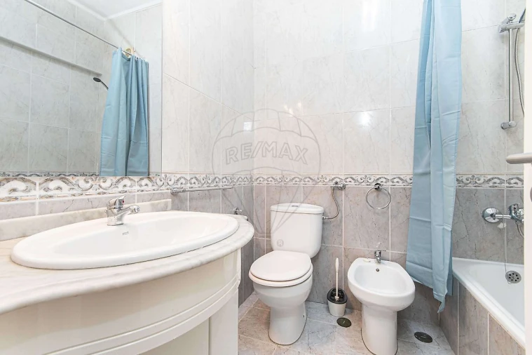 Apartamento T2 para Arrendamento em Póvoa de Santa Iria e Forte da Casa Foto 9