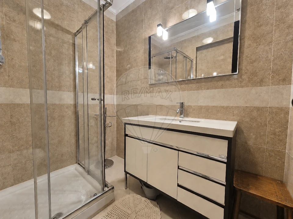 Apartamento T2 para Venda em Póvoa de Santa Iria e Forte da Casa Foto 40