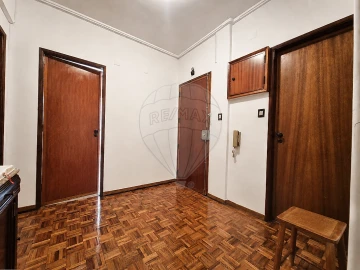Apartamento T2 para Venda em Póvoa de Santa Iria e Forte da Casa