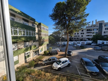 Apartamento T2 para Venda em Póvoa de Santa Iria e Forte da Casa