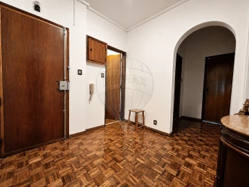 Apartamento T2 para Venda em Póvoa de Santa Iria e Forte da Casa