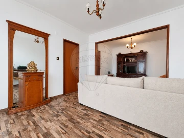 Apartamento T2 para Venda em Póvoa de Santa Iria e Forte da Casa