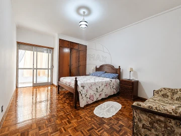 Apartamento T2 para Venda em Póvoa de Santa Iria e Forte da Casa
