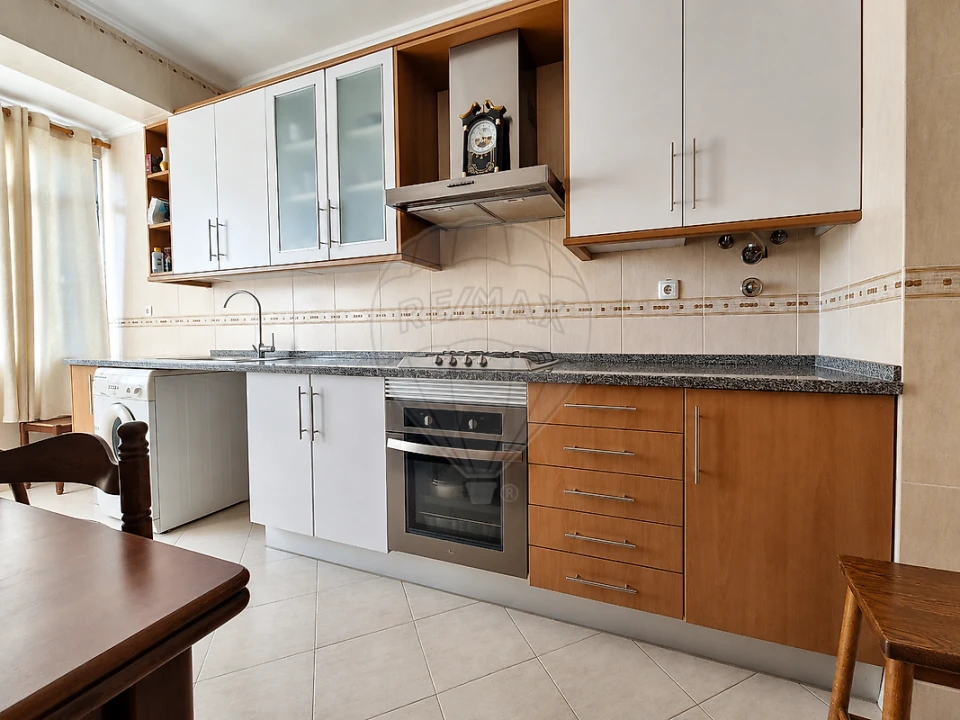 Apartamento T2 para Venda em Póvoa de Santa Iria e Forte da Casa Foto 46