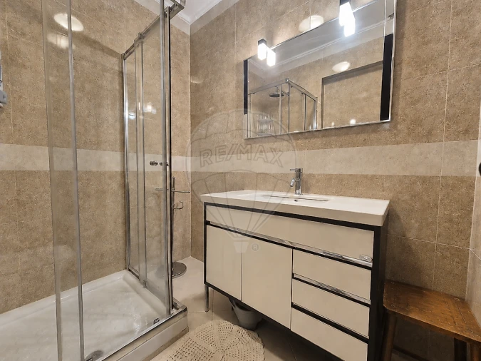 Apartamento T2 para Venda em Póvoa de Santa Iria e Forte da Casa Foto 40