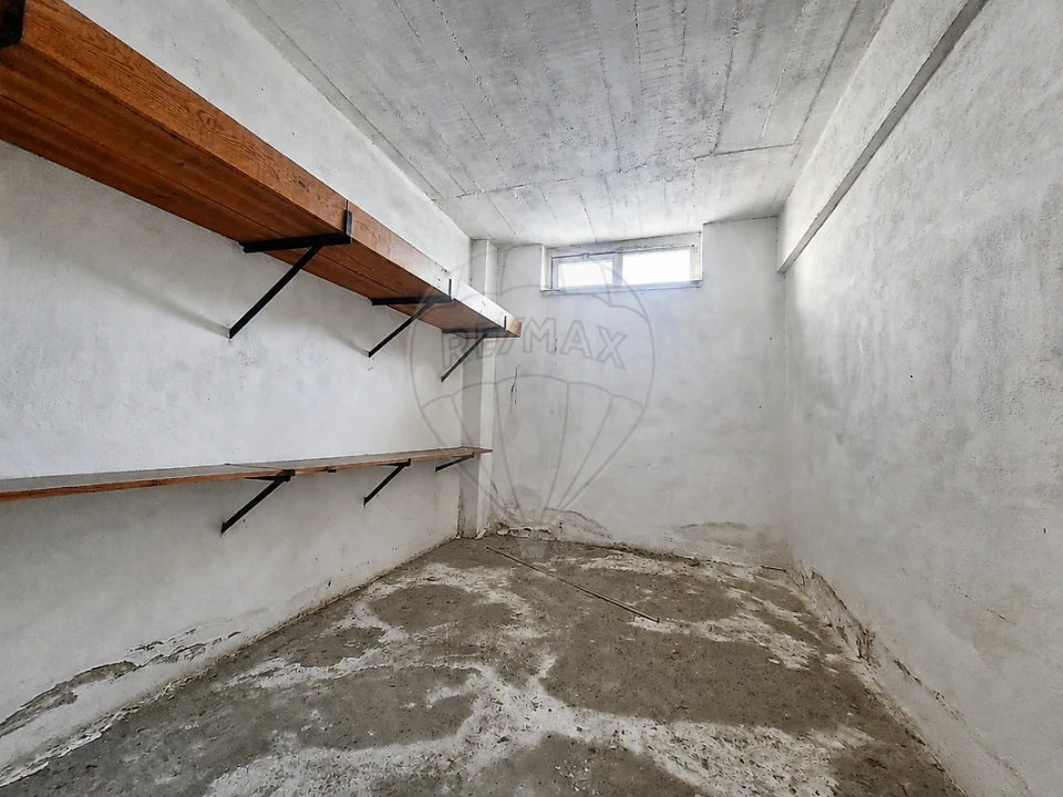 Apartamento T2 para Venda em Póvoa de Santa Iria e Forte da Casa Foto 47