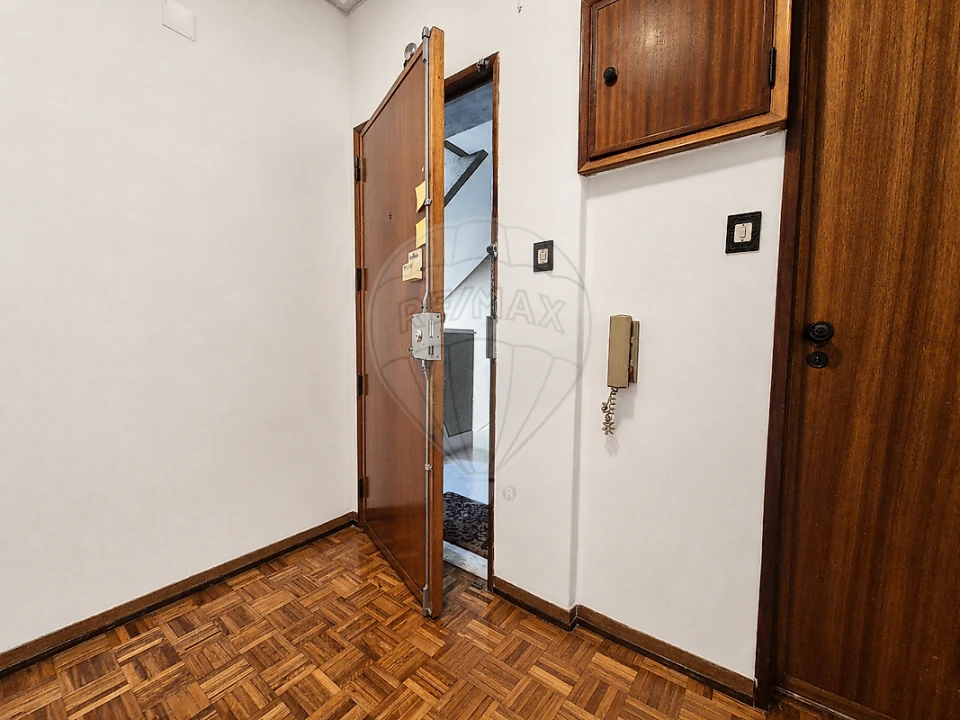 Apartamento T2 para Venda em Póvoa de Santa Iria e Forte da Casa Foto 39