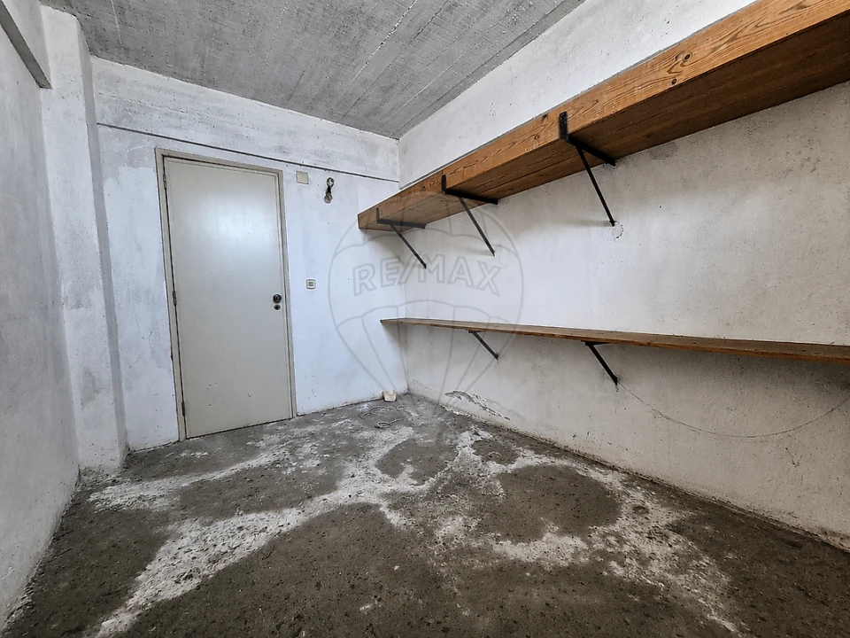 Apartamento T2 para Venda em Póvoa de Santa Iria e Forte da Casa Foto 45