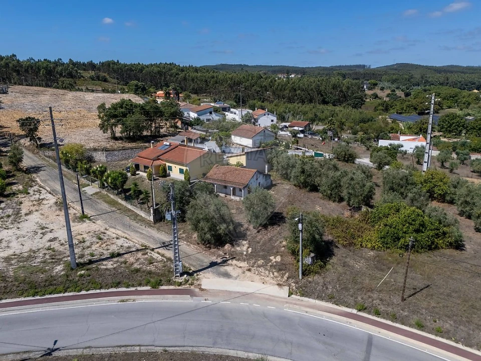 Moradia T2 para Venda em Rio Maior Foto 26