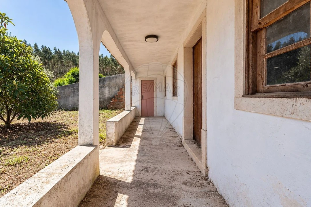 Moradia T2 para Venda em Rio Maior Foto 44