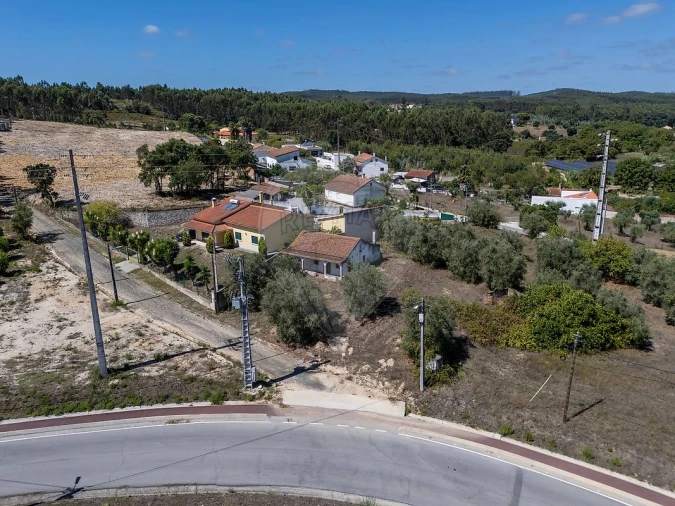 Moradia T2 para Venda em Rio Maior Foto 26