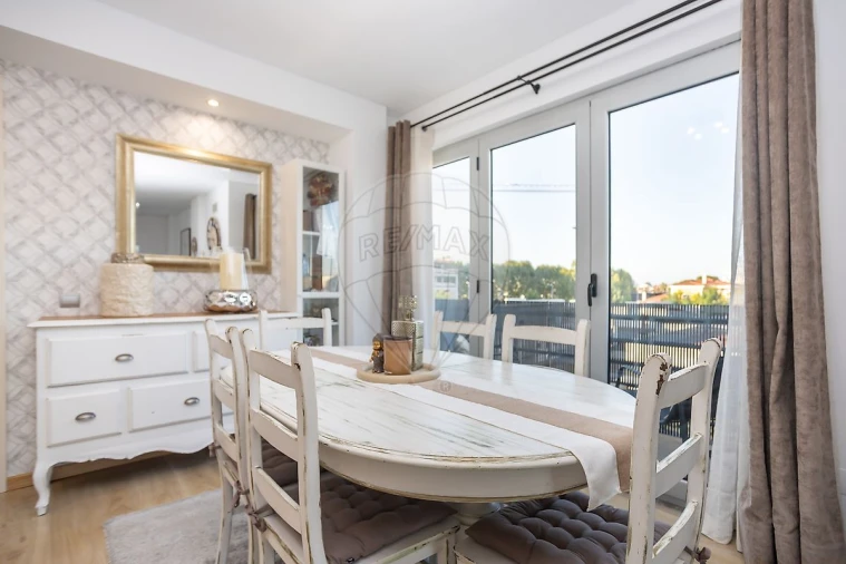 Apartamento T2 para Venda em Almeirim Foto 26