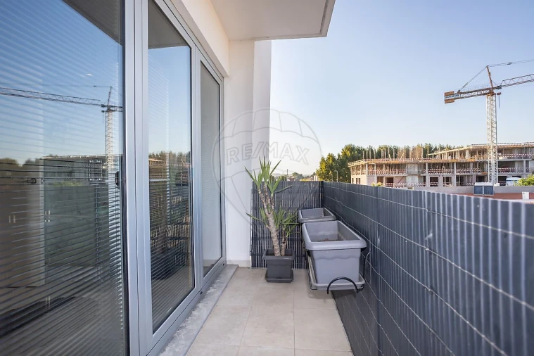 Apartamento T2 para Venda em Almeirim Foto 32