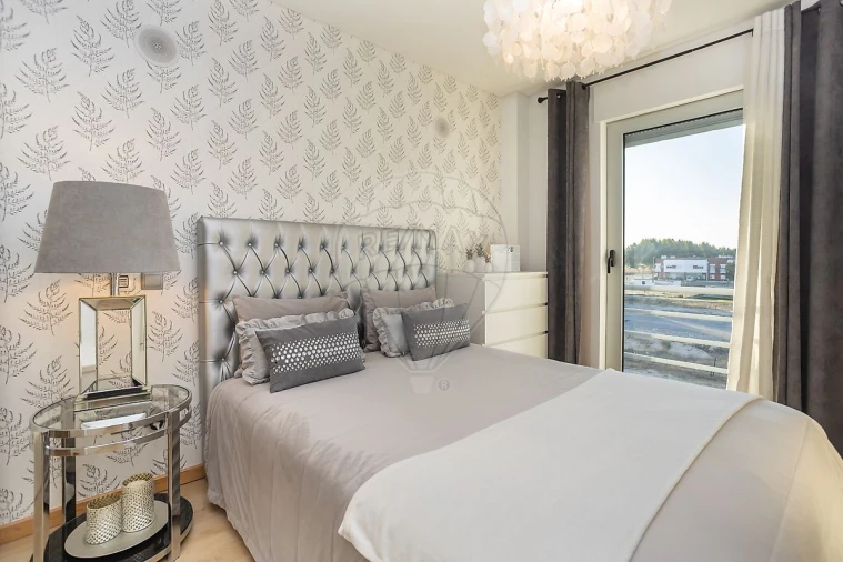 Apartamento T2 para Venda em Almeirim Foto 8