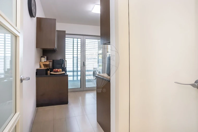 Apartamento T2 para Venda em Almeirim Foto 47