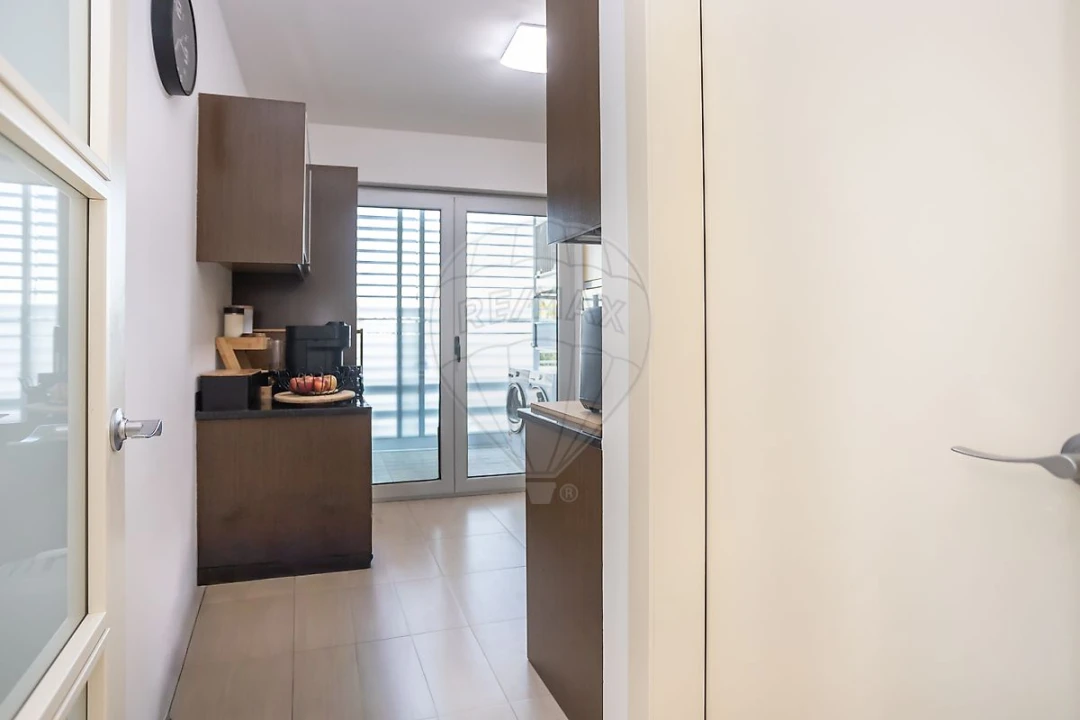 Apartamento T2 para Venda em Almeirim Foto 47